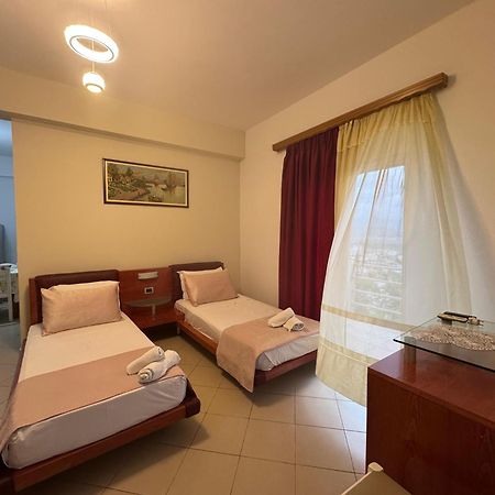 Draci Apartments Саранда Екстер'єр фото